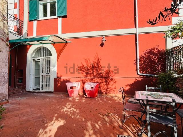 Appartamento in vendita di 128 m² in Via San Gaetano, 10