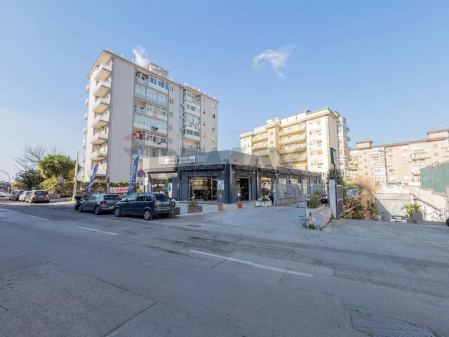 Appartamento in vendita di 128 m² in Via San Lorenzo, 273