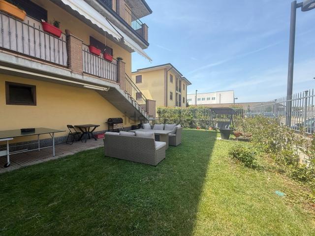 Appartamento in vendita di 128 m² in Via Sant&apos Ambrogio, 15