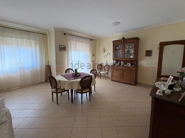 Appartamento in vendita di 128 m² in Via Sebastiano Catania, 316