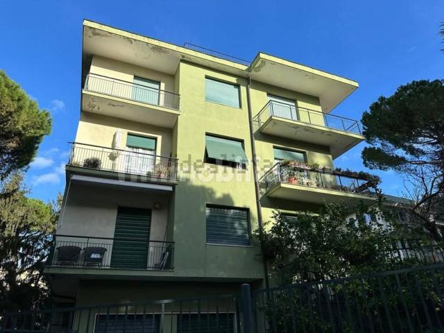 Appartamento in vendita di 128 m² in Via Siena