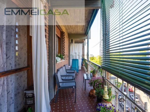 Appartamento in vendita di 128 m² in Via Pietro Giardini, 28