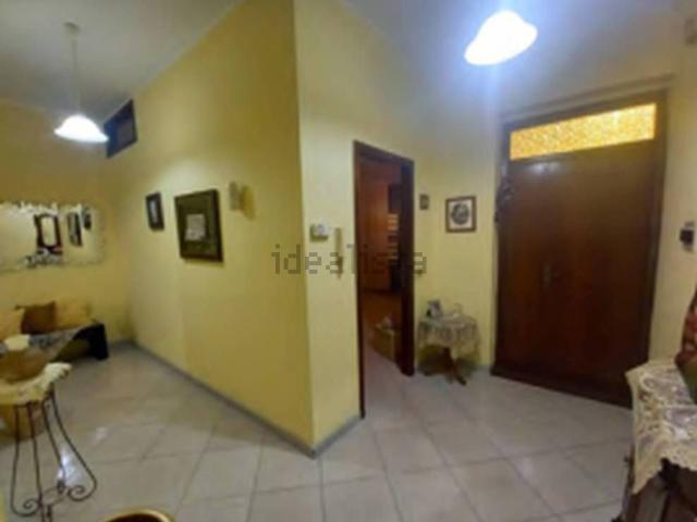 Appartamento in vendita di 128 m² in Via Rosmini