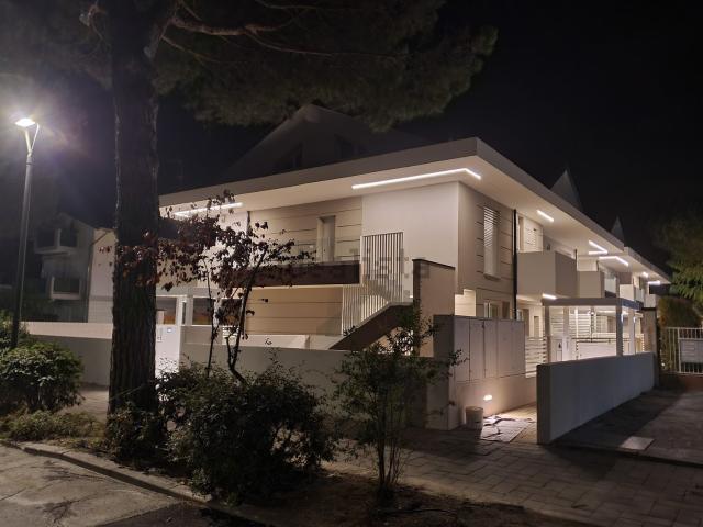 Appartamento in vendita di 128 m² in Via Ravenna, 41