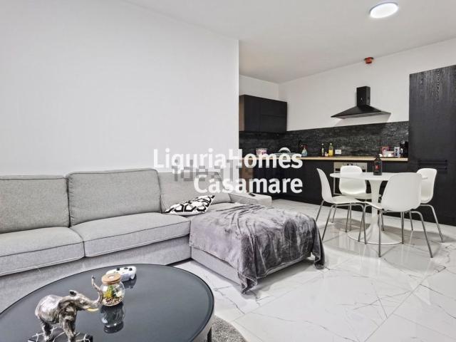 Appartamento in vendita di 128 m² in Via Regina Margherita