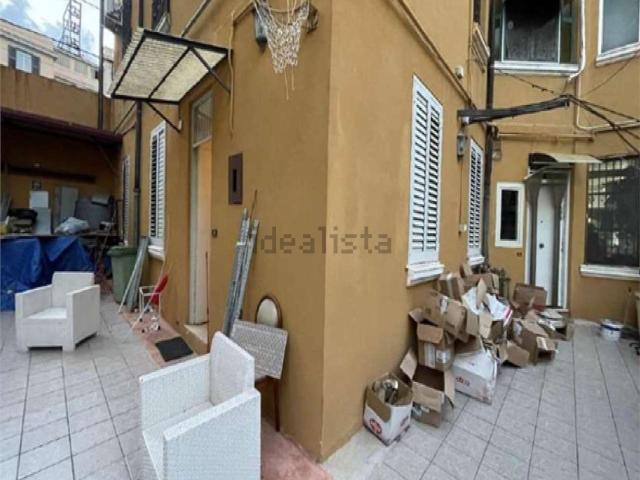 Appartamento in vendita di 128 m² in Via Vittorio Veneto