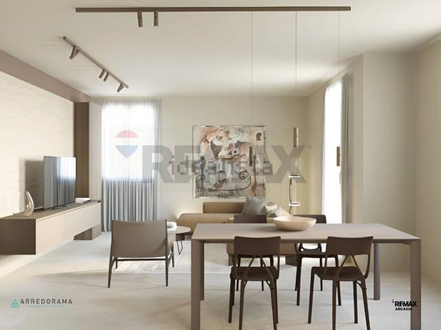 Appartamento in vendita di 128 m² in Viale Martiri della Libertà, 18