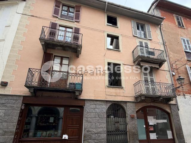 Appartamento in vendita di 128 m² in Corso Umberto I, 76