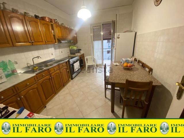 Appartamento in vendita di 128 m² in Piazza Annunziata