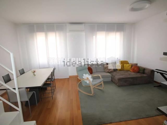 Appartamento in vendita di 129 m² in Via Confalonieri, 1
