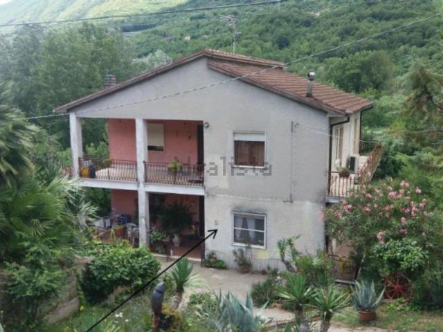 Appartamento in vendita di 129 m² in Via Case Norcia