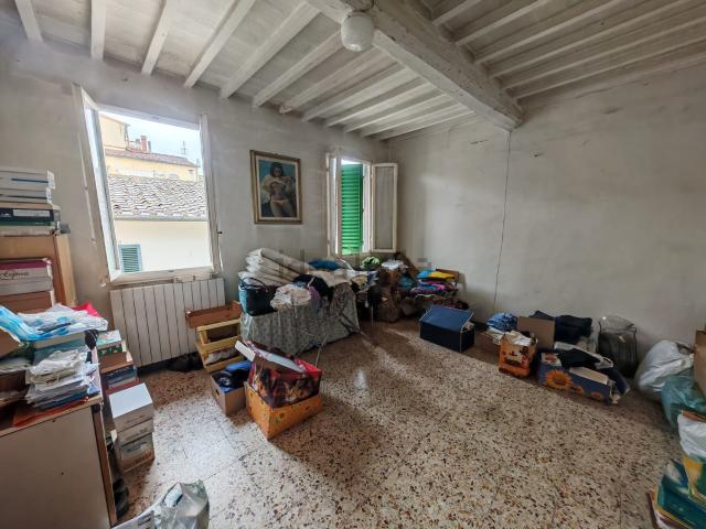 Appartamento in vendita di 129 m² in Via Cennano