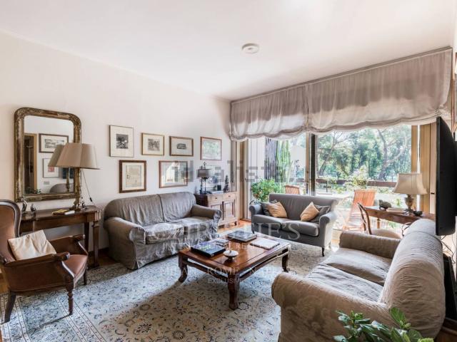 Appartamento in vendita di 129 m² in Via Andrea Solario