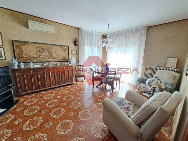 Appartamento in vendita di 129 m² in Via Bernardino Stagnino
