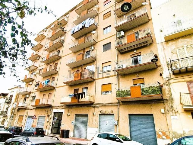 Appartamento in vendita di 129 m² in Via Giuseppe Garibaldi, 152