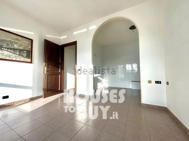 Appartamento in vendita di 129 m² in Via Giuseppe Parini, 31