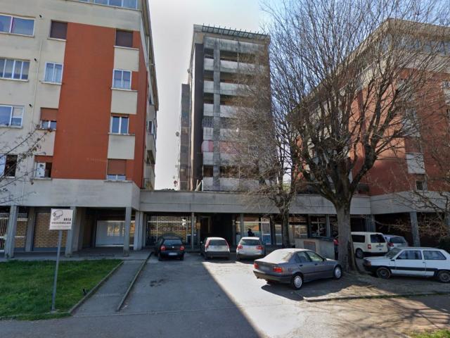 Appartamento in vendita di 129 m² in Via Giuseppe Turri