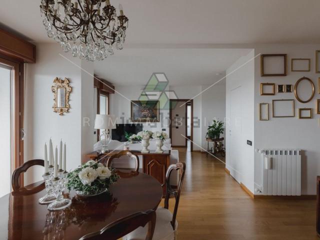 Appartamento in vendita di 129 m² in Via Giovanni Lampariello
