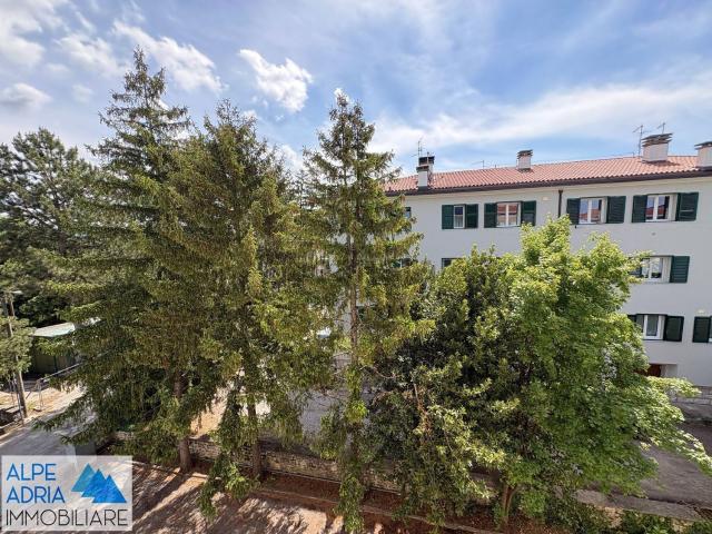 Appartamento in vendita di 129 m² in Via dei Papaveri, 3
