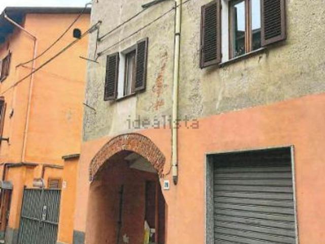Appartamento in vendita di 129 m² in Via Federico Rosazza, 20