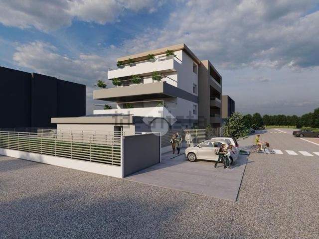 Appartamento in vendita di 129 m² in Via Madre Teresa di Calcutta