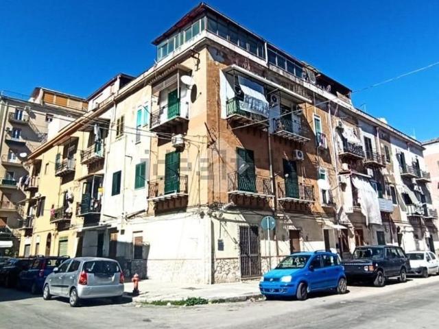 Appartamento in vendita di 129 m² in Via Sebastiano Bagolino, 58