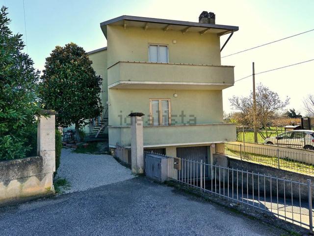 Appartamento in vendita di 129 m² in Via Sportella Marini, 49