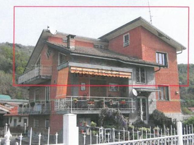 Appartamento in vendita di 129 m² in Via Provinciale Sampeyre, 26