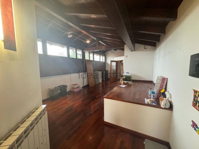 Appartamento in vendita di 129 m² in Via Roma
