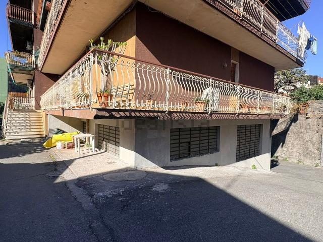 Appartamento in vendita di 129 m² in Via Vittorio Emanuele III, 155