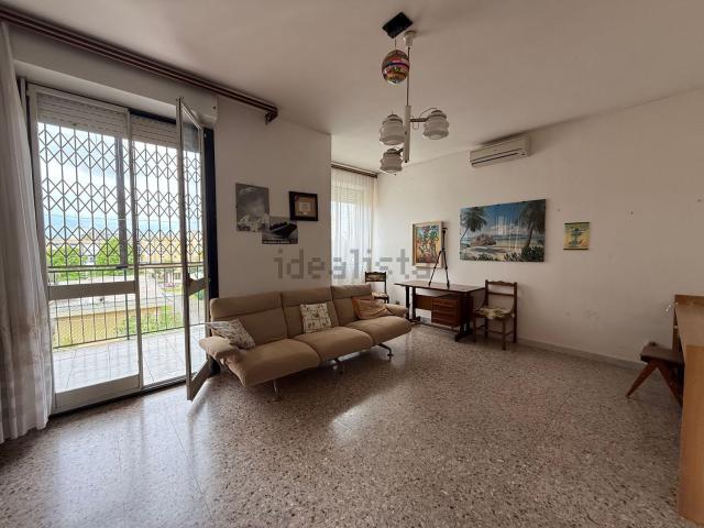 Appartamento in vendita di 129 m² in Viale dell&apos Industria, 136