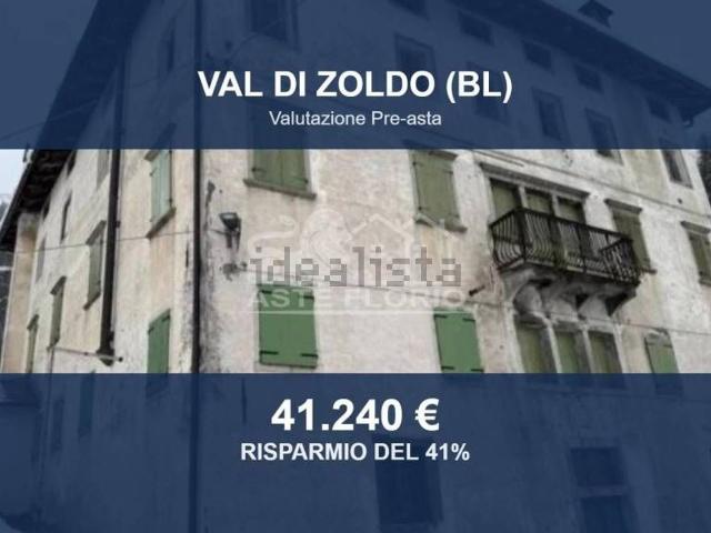 Appartamento in vendita di 129 m² in Borgo Rocchette, 28