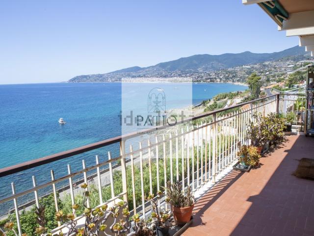 Appartamento in vendita di 129 m² in Corso Giuseppe Mazzini, 529