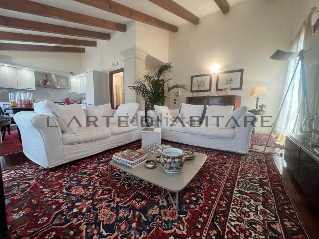 Appartamento in vendita di 129 m² in Piazza Martiri