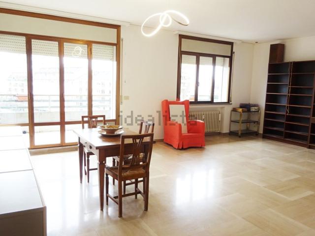 Appartamento in vendita di 130 m²