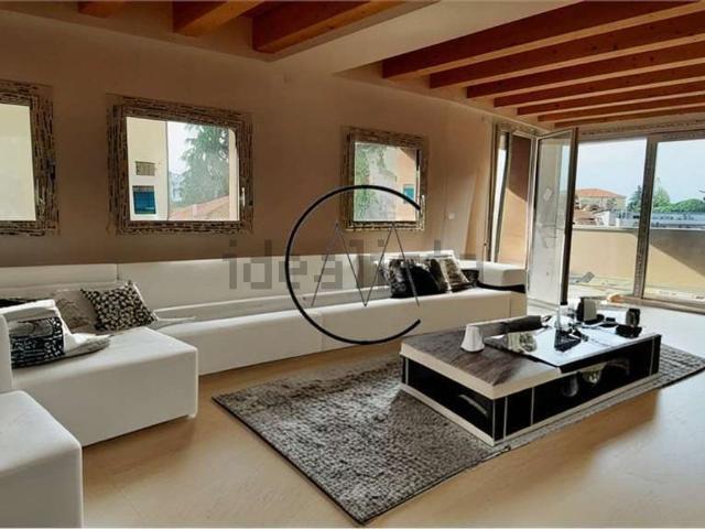 Appartamento in vendita di 130 m²