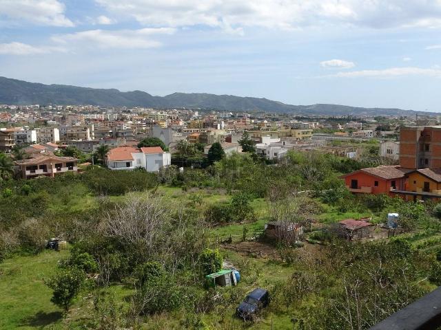 Appartamento in vendita di 130 m² in Traversa II, 26