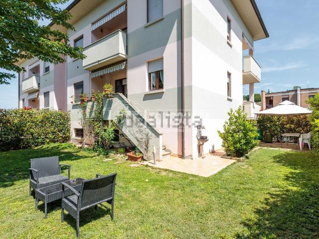 Appartamento in vendita di 130 m² in Via 17 Aprile, 1