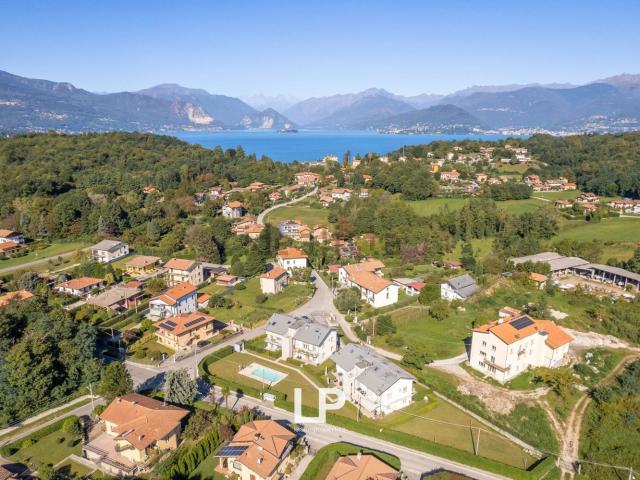 Appartamento in vendita di 130 m² in Via C. Cavour, 134