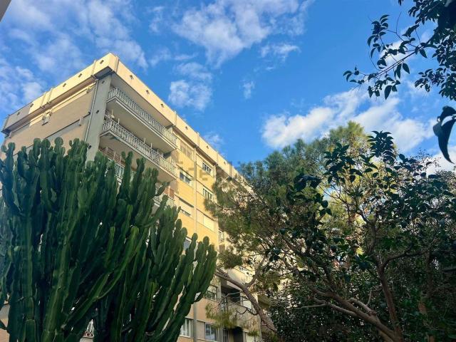 Appartamento in vendita di 130 m² in Via Colajanni Napoleone, 28