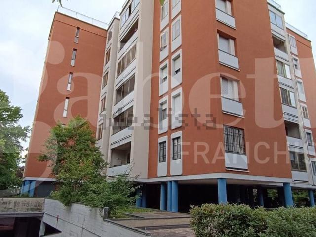 Appartamento in vendita di 130 m² in Via Costanzo Varolio, 17