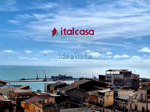 Appartamento in vendita di 130 m² in Via cavour