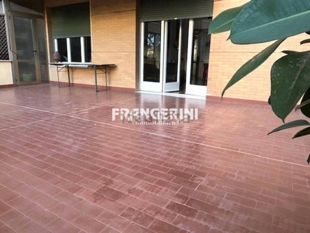 Appartamento in vendita di 130 m² in Via Calzabigi