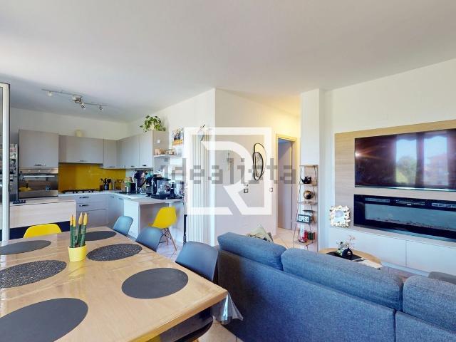 Appartamento in vendita di 130 m² in Via Campo Degli Svizzeri, 84
