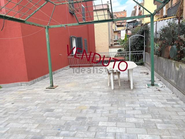 Appartamento in vendita di 130 m² in Via Capannori
