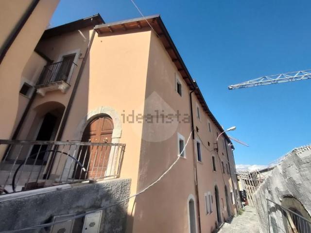 Appartamento in vendita di 130 m² in Via Capo la Costa, 20