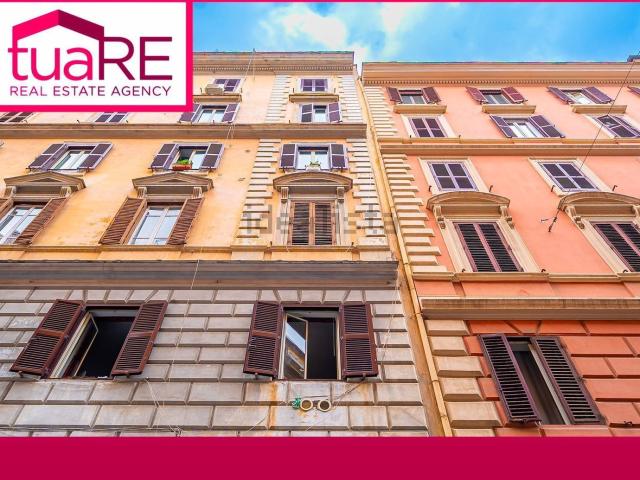 Appartamento in vendita di 130 m² in Via Carlo Cattaneo