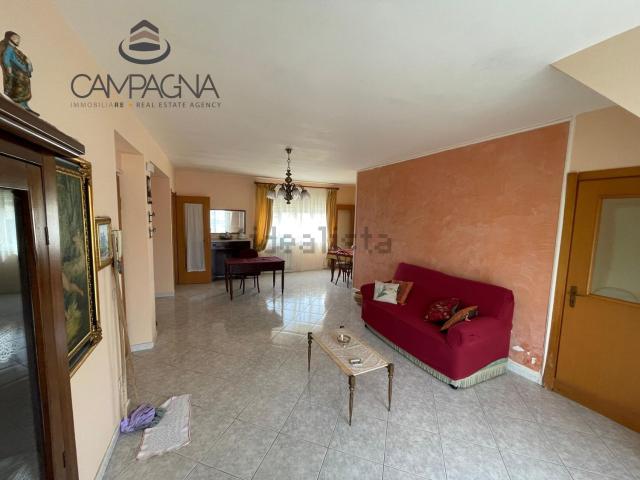 Appartamento in vendita di 130 m² in Via Carlo Alberto, 248