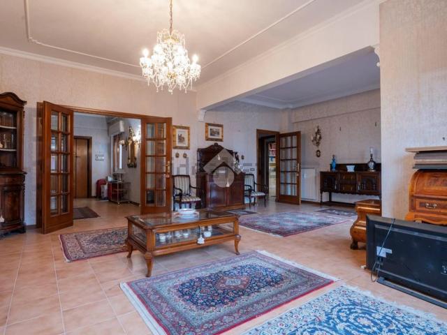 Appartamento in vendita di 130 m² in Via Carlo Marenco di Moriondo, 47
