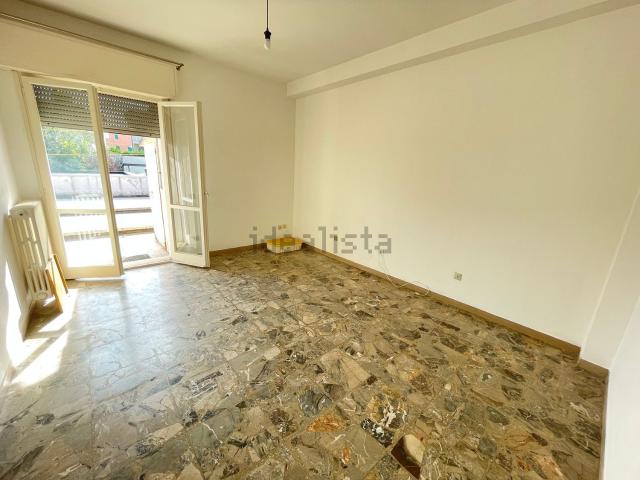 Appartamento in vendita di 130 m² in Via Carlo Pisacane, 60